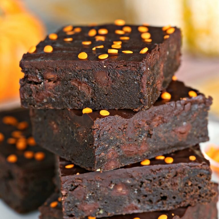 This 2Ingredient Pumpkin Brownie Recipe Is All You Need 'Tis Holiday